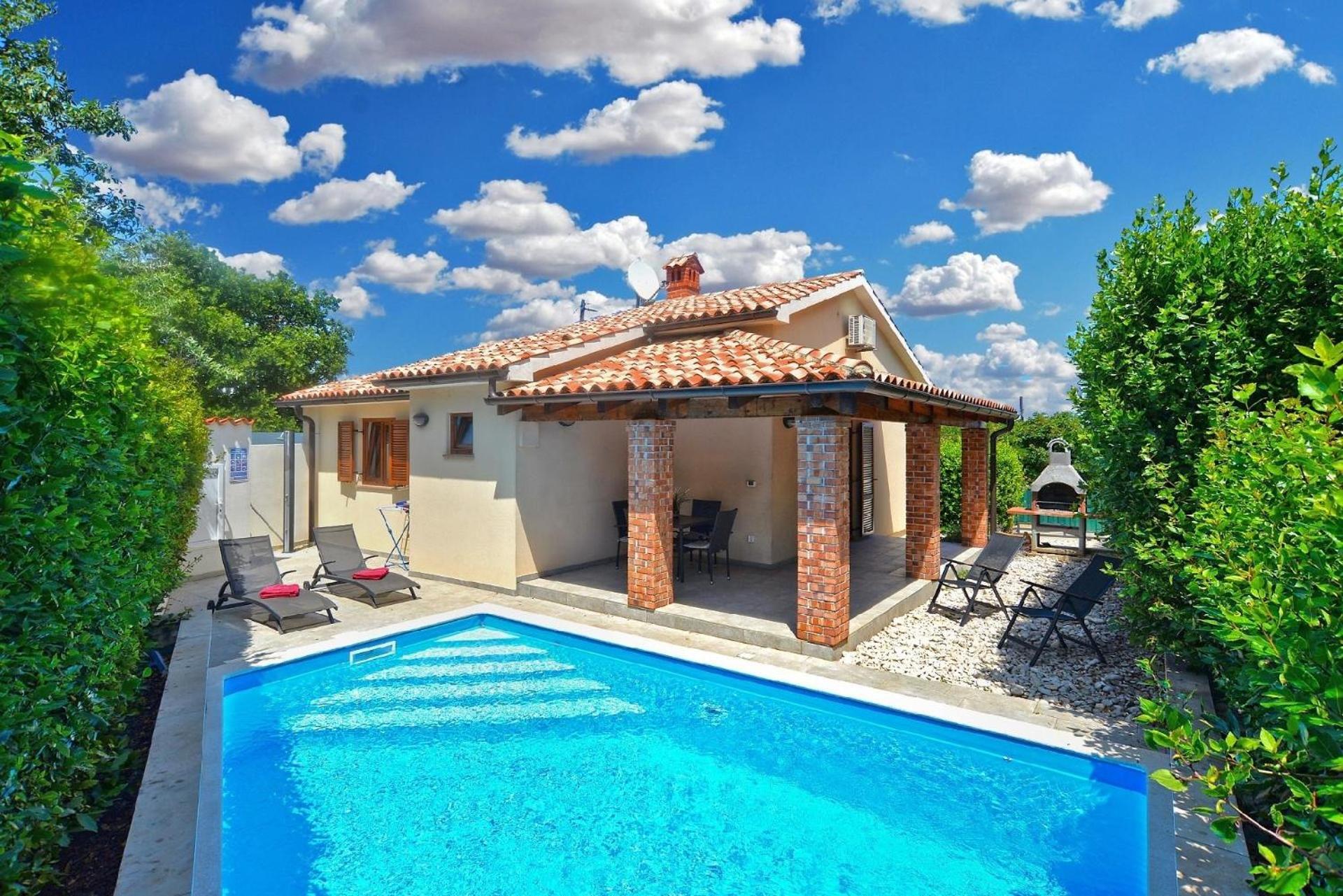 Ferienhaus Mit Privatpool Fuer 5 Personen Ca 80 Qm In Liznjan, Istrien Suedkueste Von Istrien Luaran gambar